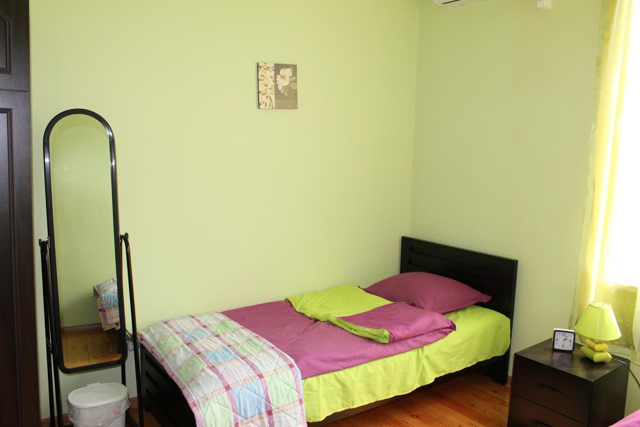 לאגודחי La Deka Guesthouse מראה חיצוני תמונה